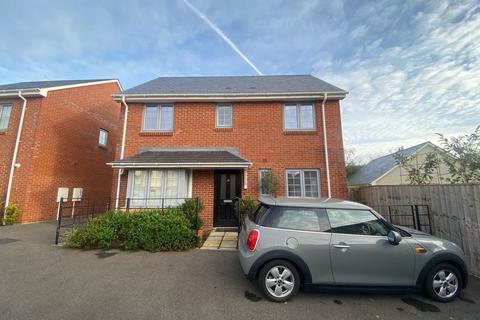16 Longfield Drive, Wedmore, BS28 4EW