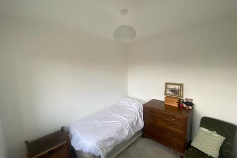 16 Longfield Drive, Wedmore, BS28 4EW
