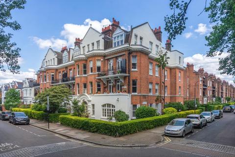 3 bedroom flat for sale, Stevenage Road, London, SW6