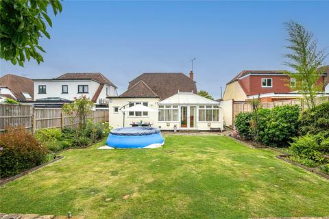 3 bedroom bungalow for sale, Southchurch Boulevard, Southend-on-Sea, Essex, SS2
