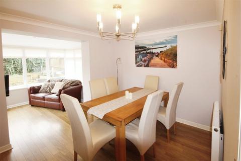6 Acorn Close, Middleton St George, Darlington, DL2 1GB