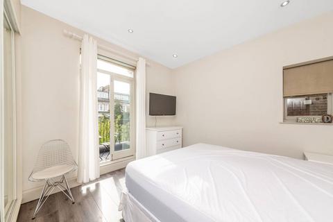1 bedroom flat to rent, Adamson Road, Hampstead, London, NW3