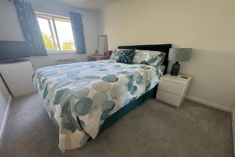 29 Ludford Close, Croydon, CR0 4BY
