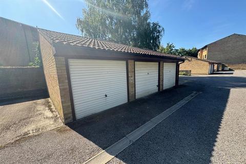 29 Ludford Close, Croydon, CR0 4BY