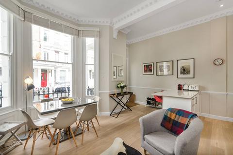 1 bedroom flat for sale, Charleville Road, Barons Court, London, W14