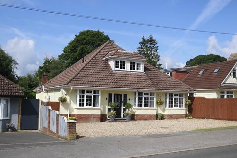 4 bedroom detached house for sale, BH18 HIGHER BLANDFORD ROAD, Broadstone