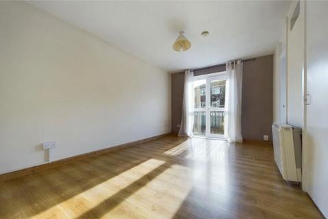 1 bedroom flat for sale, 26 Ladybank, Bracknell, Berkshire, RG12 7HA