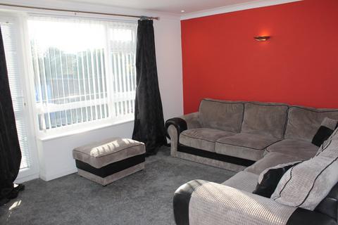 2 bedroom maisonette to rent, Marlow Road, High Wycombe HP11