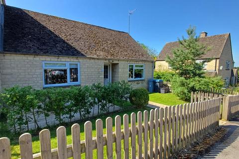 2 bedroom bungalow for sale, Dunstan Avenue, Chipping Norton OX7