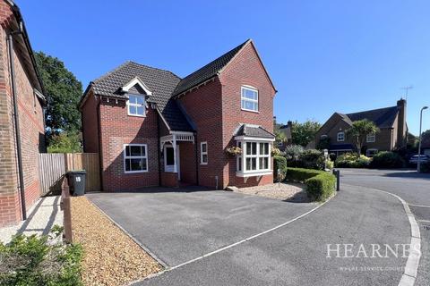 3 bedroom detached house for sale, Casterbridge Road, Ferndown, BH22