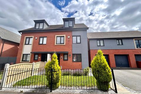 3 bedroom semi-detached house to rent, Caraway Drive, Shirebrook, Mansfield