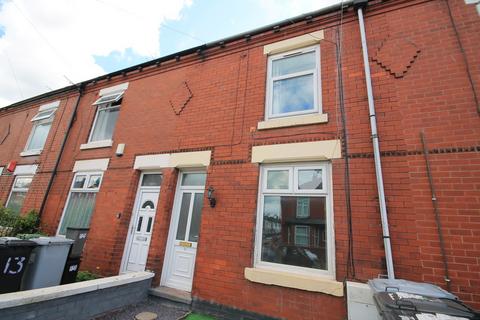 3 bed terraced house for rent in Spring Gardens, Crewe