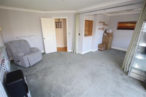 1 bedroom terraced bungalow for sale, Spinnaker Close, Clacton on Sea