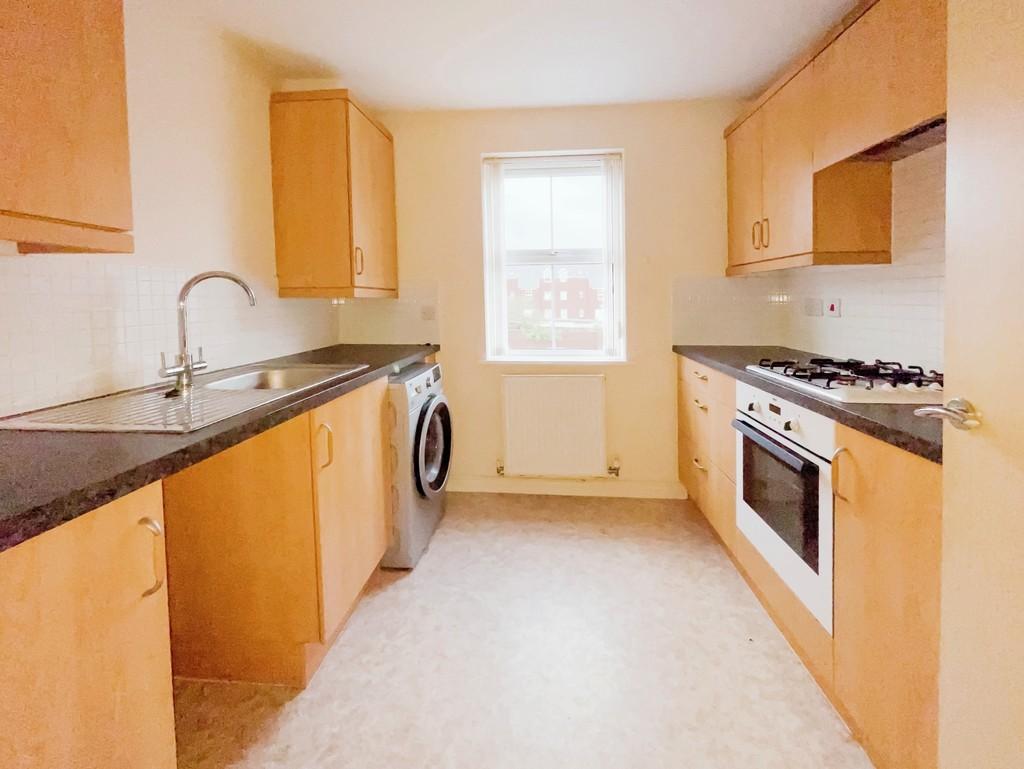 18c74c6e-Kitchen 2082 20 Oak 20crescent