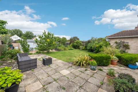 3 bedroom detached bungalow for sale, Sunningwell, Nr Abingdon