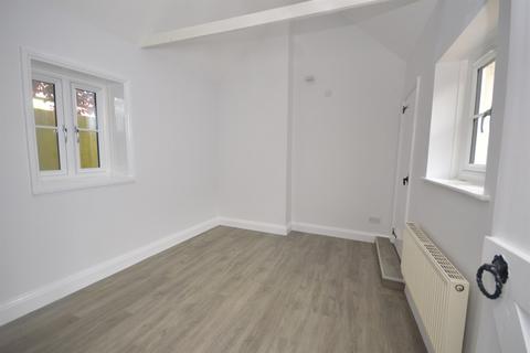 1 bedroom end of terrace house to rent, Bradford Street, Braintree, CM7