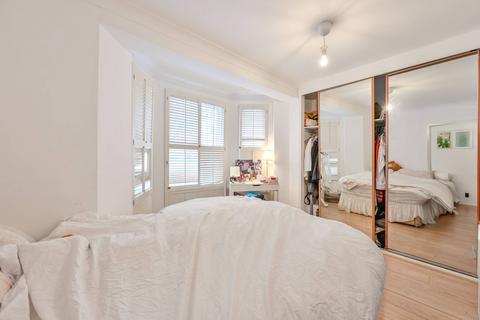 2 bedroom flat for sale, Hatherley Grove, Queensway, London, W2