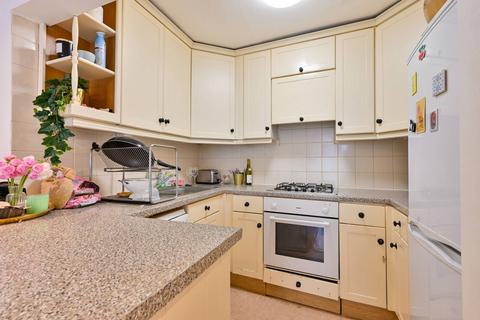 2 bedroom flat for sale, Hatherley Grove, Queensway, London, W2