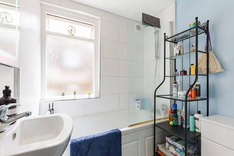 1 bedroom maisonette for sale, N19, Archway, London, N19