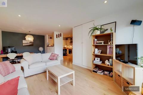2 bedroom flat to rent, East Dulwich Road, East Dulwich, London, SE22