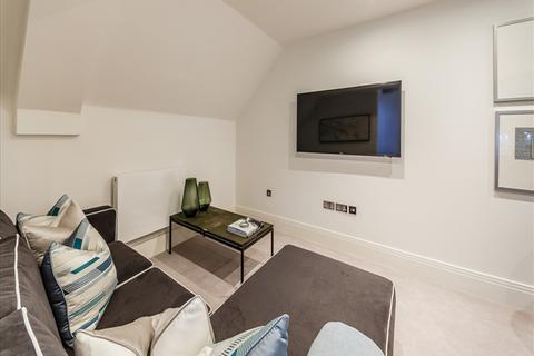 2 bedroom penthouse to rent, Palace Wharf, Rainville Road, London