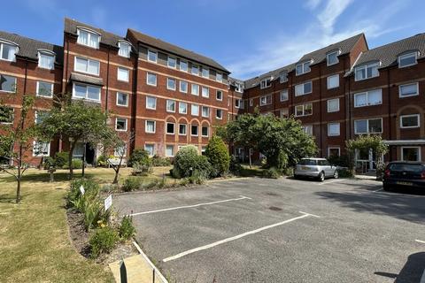 1 bedroom apartment for sale, Station Road, Ashley Cross
