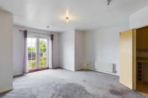 2 bedroom flat to rent, Magnus Court, Derby