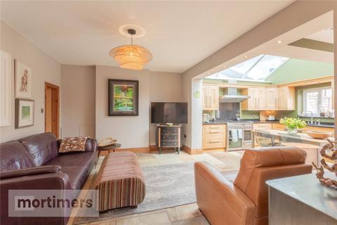 West Lea Beechthorpe Avenue, Waddington, Clitheroe, BB7 3HT