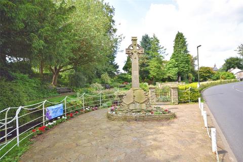 West Lea Beechthorpe Avenue, Waddington, Clitheroe, BB7 3HT