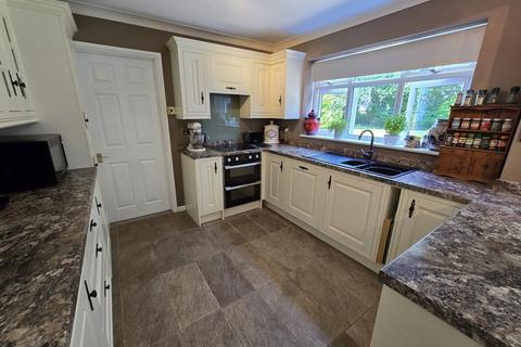 4 bedroom detached house for sale, Shepherds Drive, Lawshall