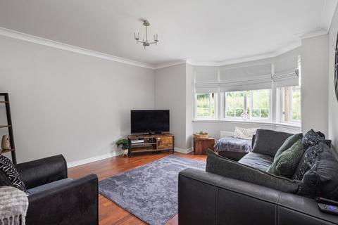 2 bedroom ground floor flat to rent, Meikle Inch Lane, West Lothian EH48