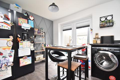 3 bedroom terraced house for sale, Friars Close, Northallerton