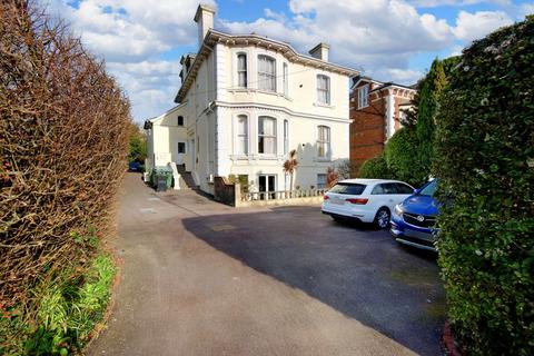 1 bedroom apartment for sale, Woodbury Park Road, Tunbridge Wells