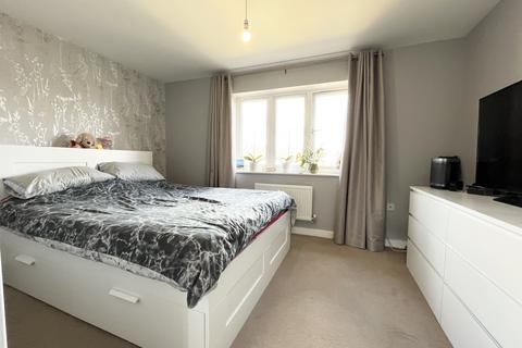 22 Chamberlain Way, Peterborough, PE4 7EB