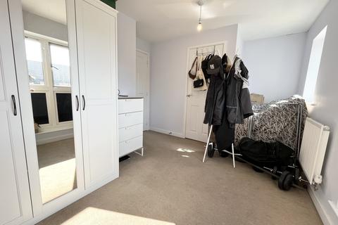 22 Chamberlain Way, Peterborough, PE4 7EB
