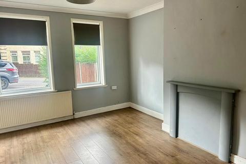 3 bedroom end of terrace house for sale, Fircroft Road, Shiregreen, S5 0RY