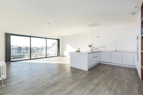 2 bedroom penthouse for sale, Shrubhill Walk, Midlothian EH7