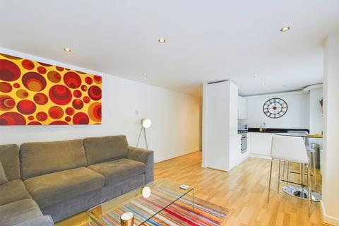 2 bedroom apartment for sale, Tower Bridge Road, London