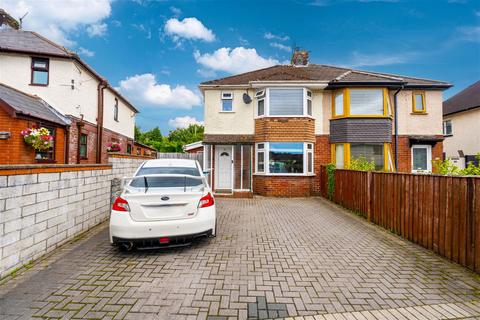 4 bedroom semi-detached house for sale, Hawthorn Crescent, Pontypridd, CF37 5AY