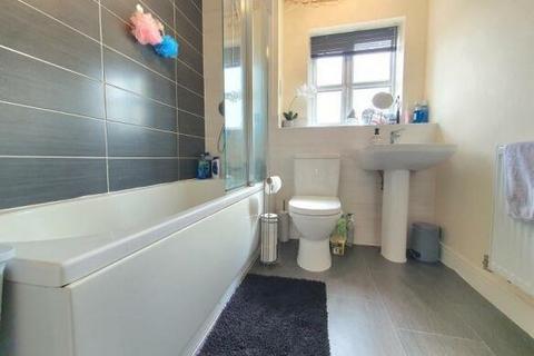 2 bedroom flat to rent, Bourne House, 22 Gwendolyn Drive, Coventry, CV3