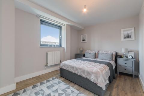 2 bedroom flat for sale, Millharbour, London