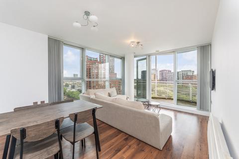 2 bedroom flat for sale, Switch House, 4 Blackwall Way, London