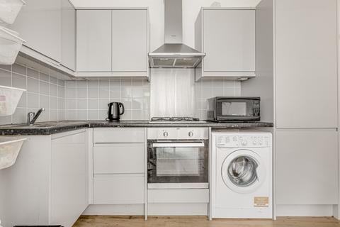 4 bedroom flat to rent, Sertima House, Poynders Gardens, London