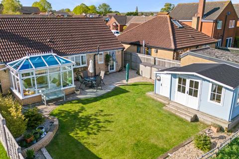 19 Cotham Gardens, Keelby, Grimsby, DN41 8RB
