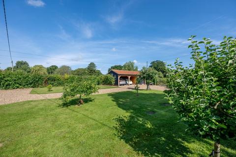 4 bedroom cottage for sale, Broom Green, North Elmham