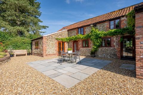 4 bedroom cottage for sale, Broom Green, North Elmham