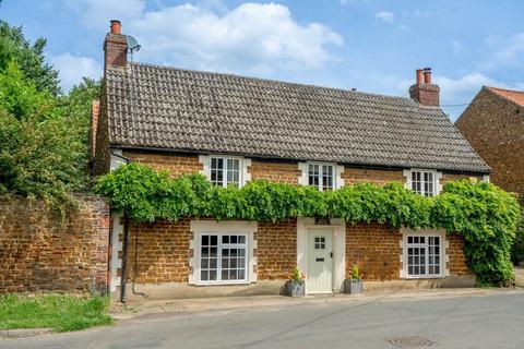 5 bedroom detached house for sale, Snettisham