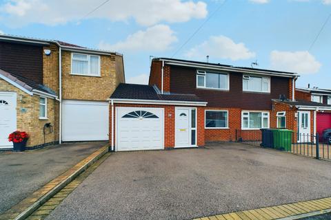 2 bedroom semi-detached house for sale, Braddon Road, Loughborough