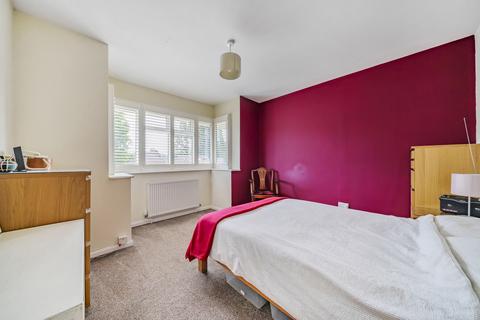 3 bedroom semi-detached house for sale, Westerfolds Close, Surrey GU22