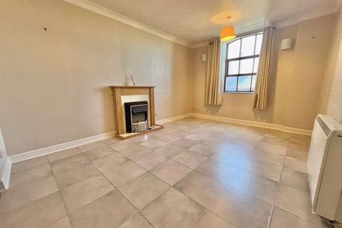 2 bedroom flat to rent, Victoria Street, Grimsby DN31